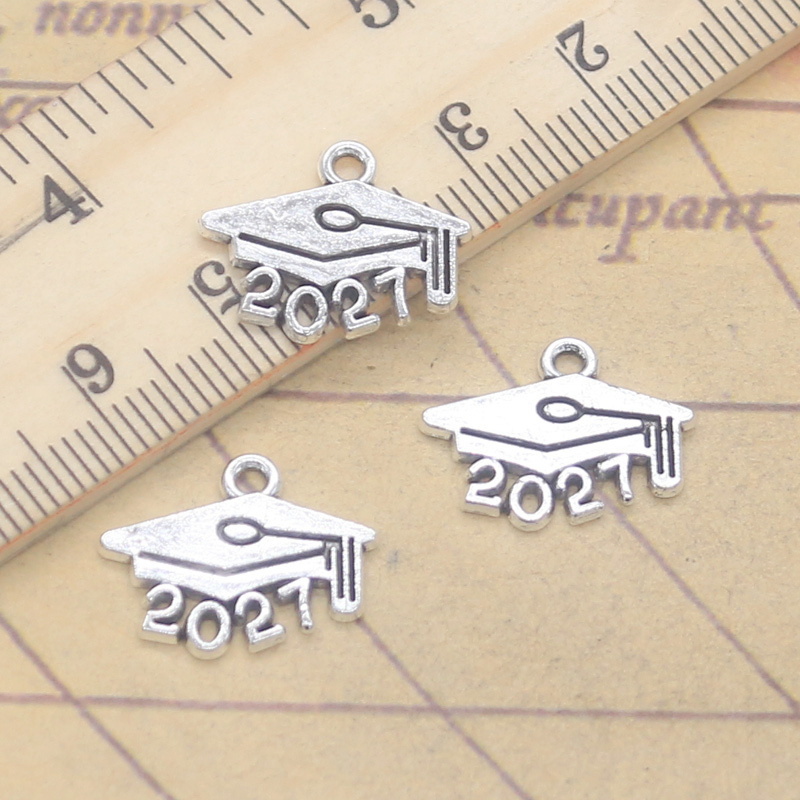 30 Buah Jimat Topi Wisuda 2027 - Jewelry Making Diploma ulasan dan harga