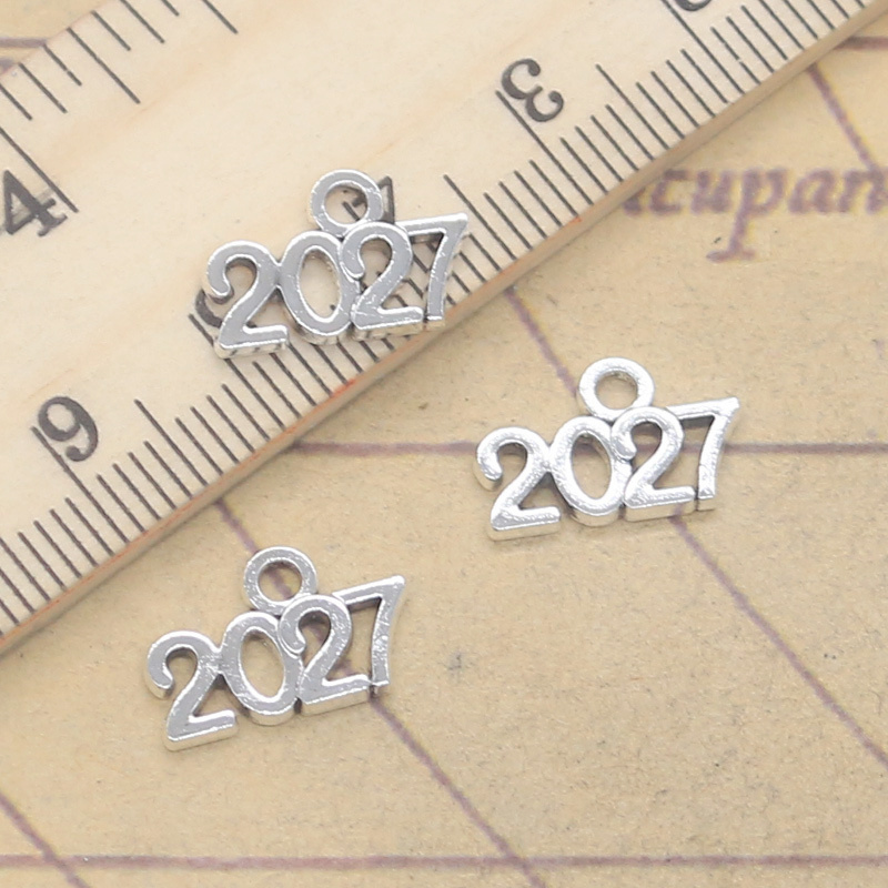 30 Buah Jimat Topi Wisuda 2027 - Jewelry Making Diploma ulasan dan harga